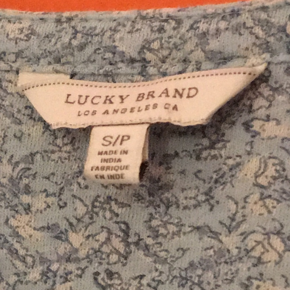 Lucky Brand Blue Paisley Floral Women's Short Sleeve Spring Top Size Small 2/4/6 - Picture 11 of 16